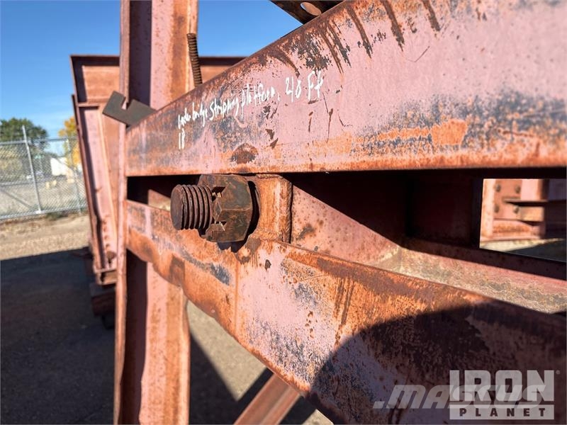 Quantity of (3) 40 ft Under Bridge Stripping Platf Sonstige Baumaschinen