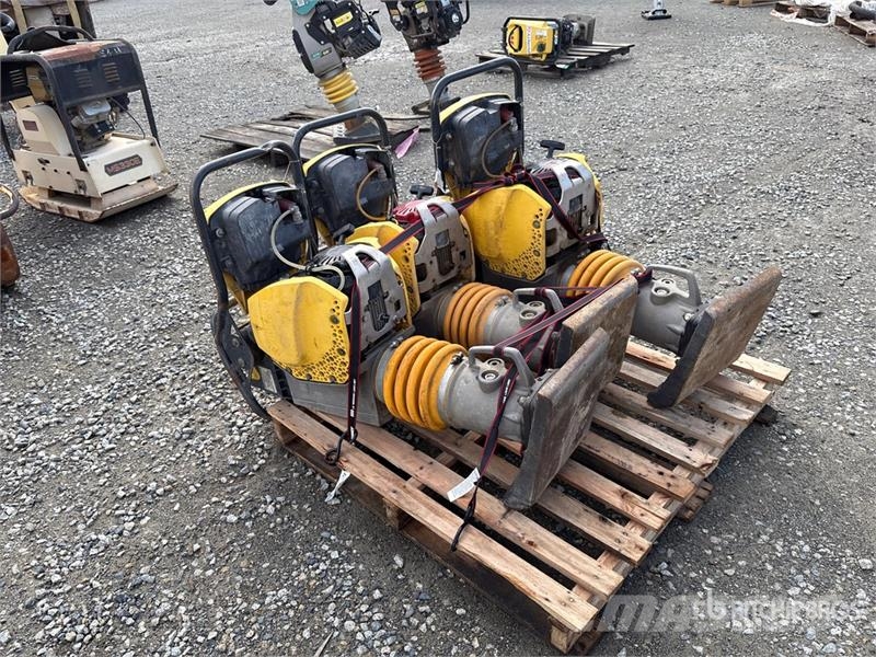  Quantity of (3) Bomage Jumping Jack Tamper Pisones compactadores