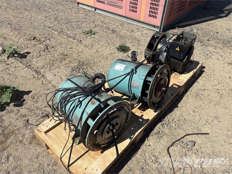 Quantity of (3) Generator Ends 기타 부품