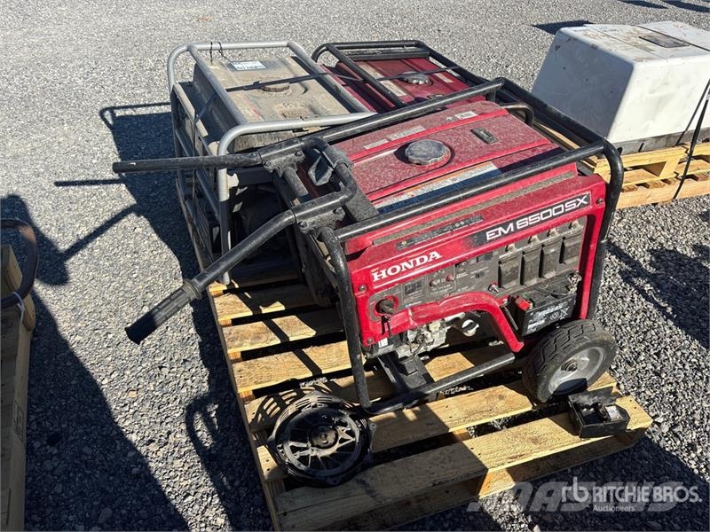 Quantity of (3) Generator Set Diesel Generatoren