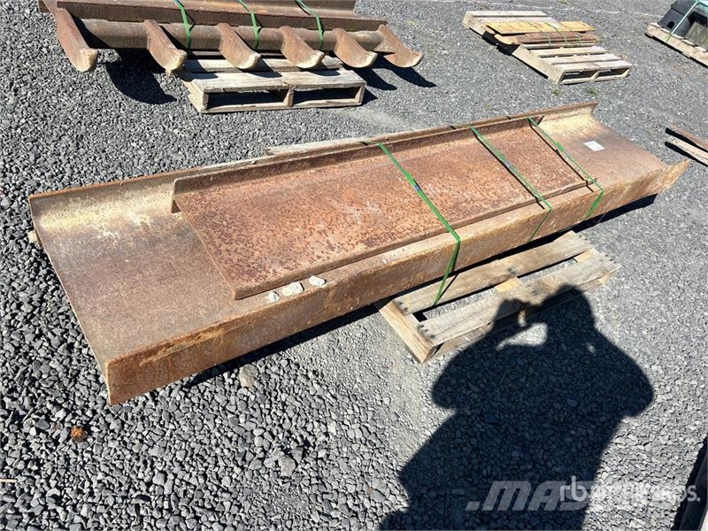  Quantity of (3) I-Beams مكونات أخرى