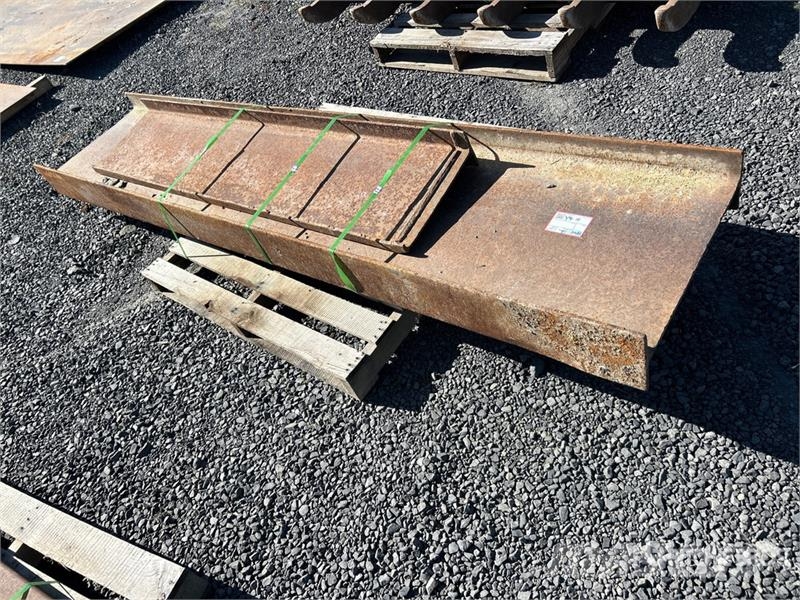  Quantity of (3) I-Beams مكونات أخرى