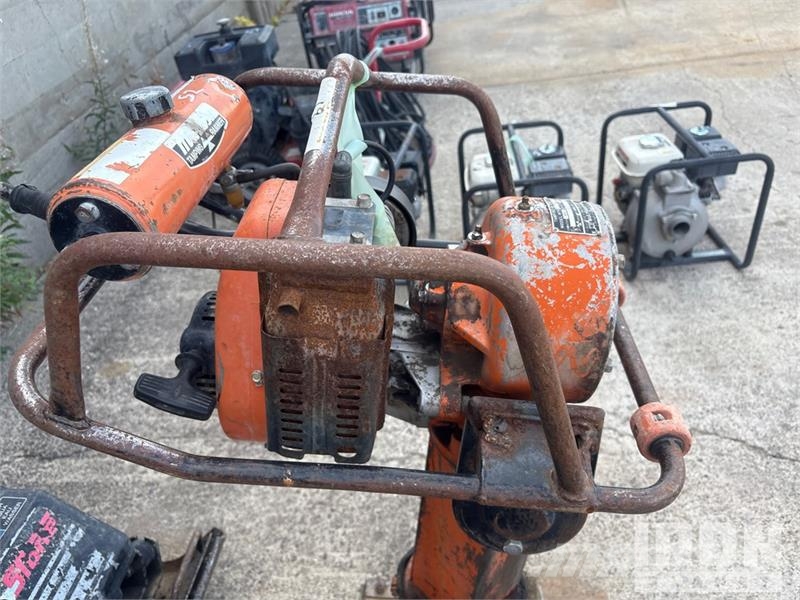  Quantity of (3) Jumping Jack Tampers & Plate Compa Pisones compactadores