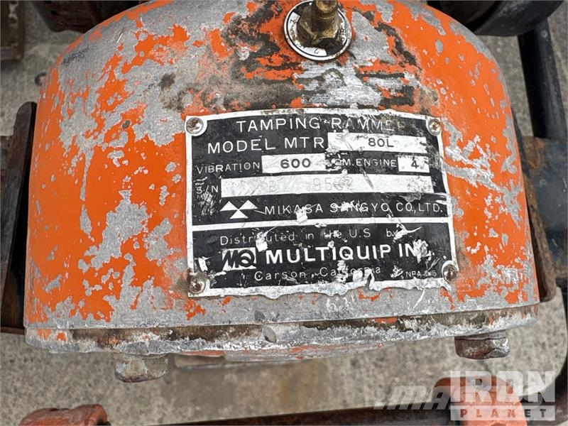  Quantity of (3) Jumping Jack Tampers & Plate Compa Pisones compactadores