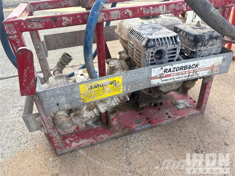  Quantity of (3) Mud Pump Attrezzatura per perforazione accessori e ricambi