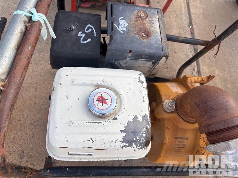  Quantity of (3) Mud Pump Attrezzatura per perforazione accessori e ricambi