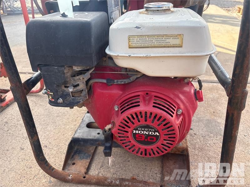  Quantity of (3) Mud Pump Attrezzatura per perforazione accessori e ricambi