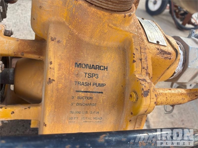  Quantity of (3) Mud Pump Attrezzatura per perforazione accessori e ricambi