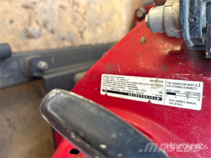 Quantity of (3) Portable Generator Set Drugi agregati