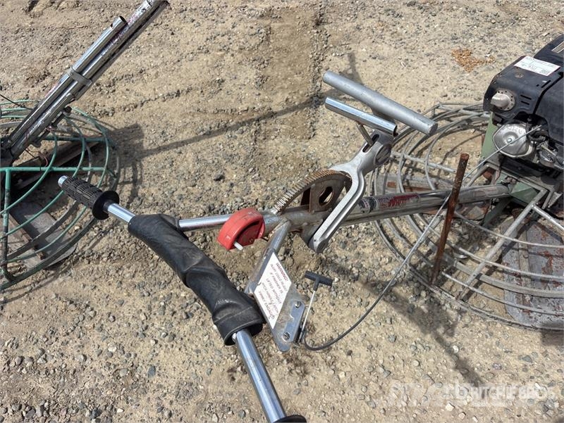 Quantity of (3) Power Trowel Tasandajad