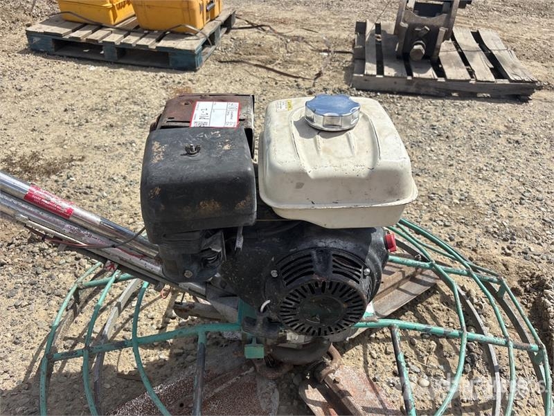Quantity of (3) Power Trowel Tasandajad