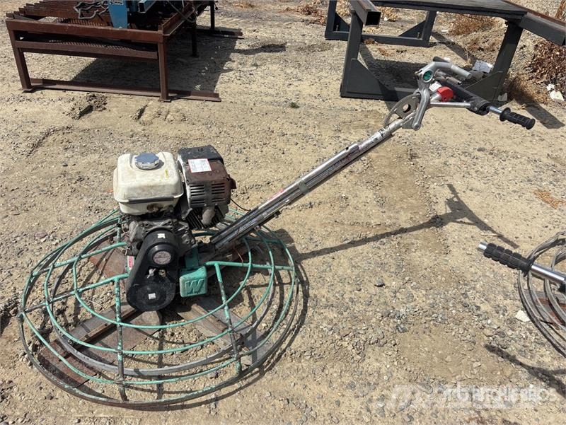 Quantity of (3) Power Trowel Tasandajad