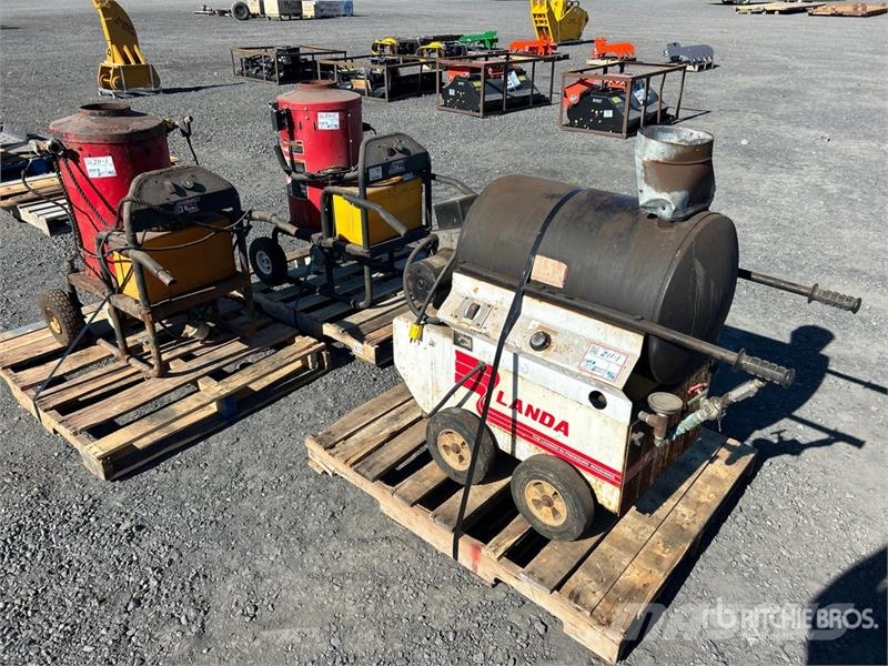 Quantity of (3) Pressure Washer 輕壓清洗機