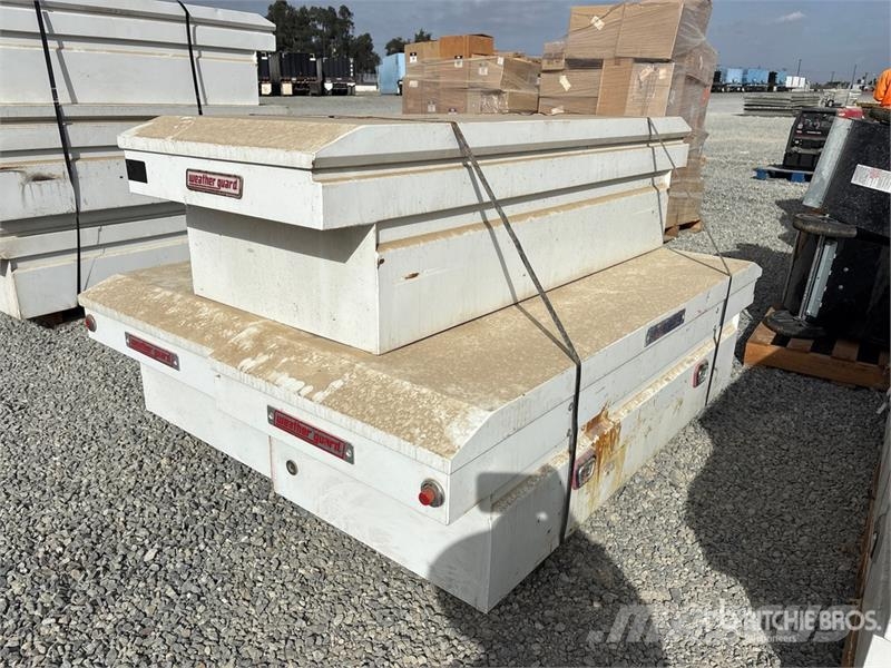  Quantity of (3) Weather guard Tool Box معدات البناء - غير ذلك