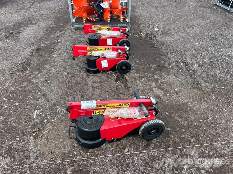 Quantity of (3) ZVOX JB120TS Air Hydraulic Floor Građevinarstvo – ostalo