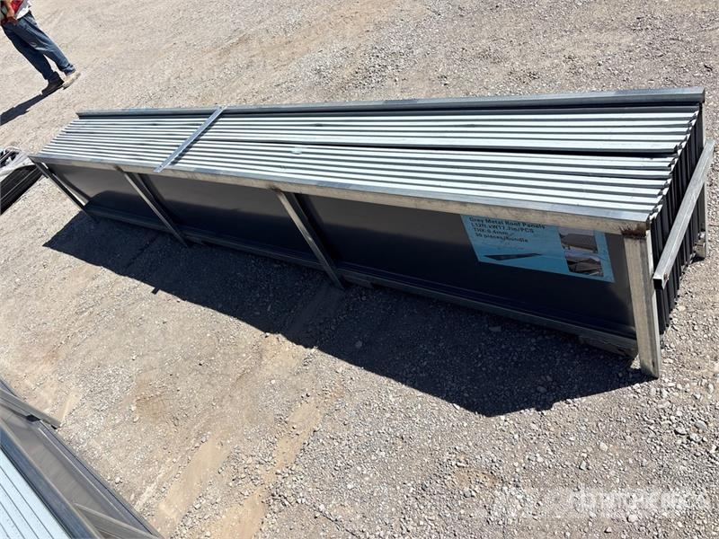 Quantity of (30) 12 ft x 17.7 in Grey Metal Roof P Seilwinden, Bauaufzüge und Lastenaufzüge