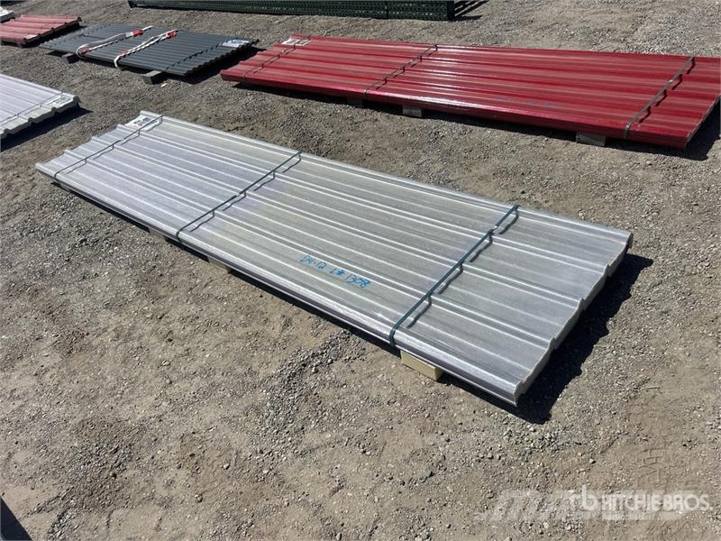 Quantity of (30) 12 ft x 35 in Clear Polycarbonate Seilwinden, Bauaufzüge und Lastenaufzüge