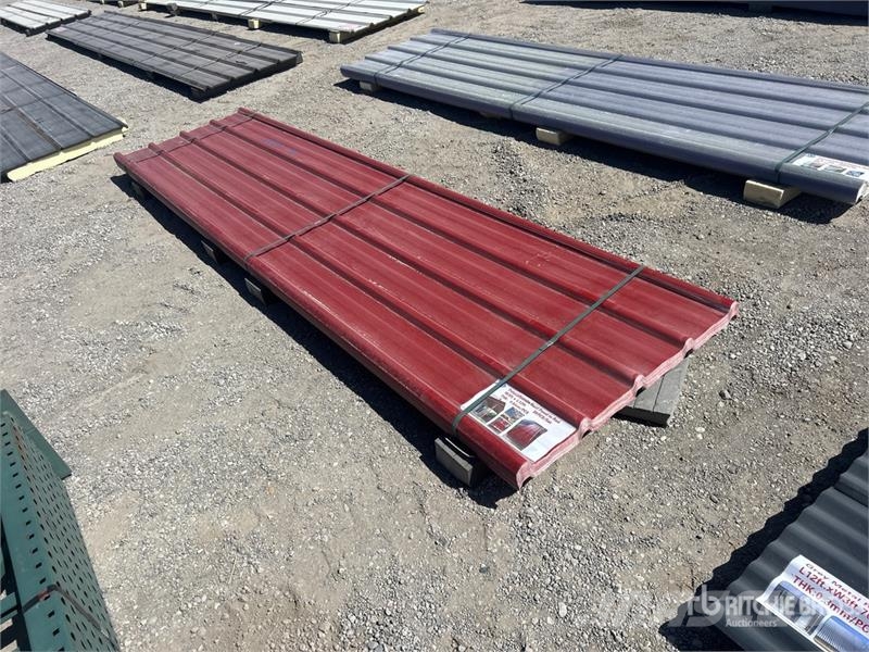 Quantity of (30) 12 ft x 3 ft Red Polycarbonate Ro Talhas, guinchos e elevadores de materiais