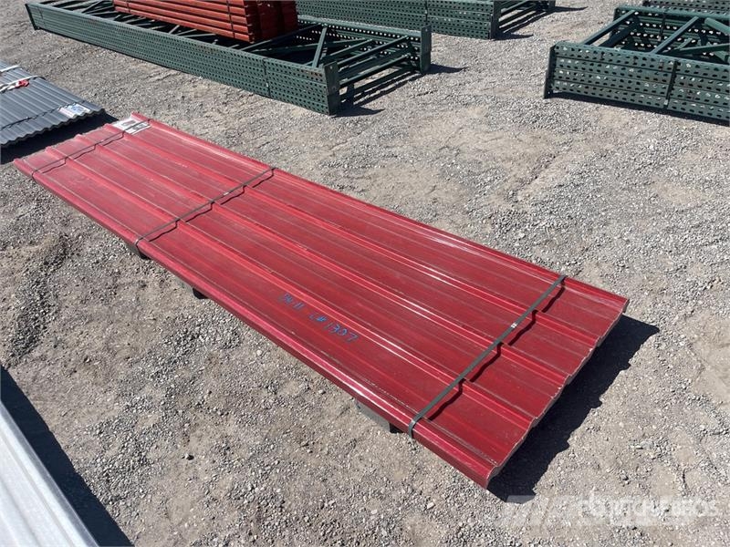 Quantity of (30) 12 ft x 3 ft Red Polycarbonate Ro Talhas, guinchos e elevadores de materiais