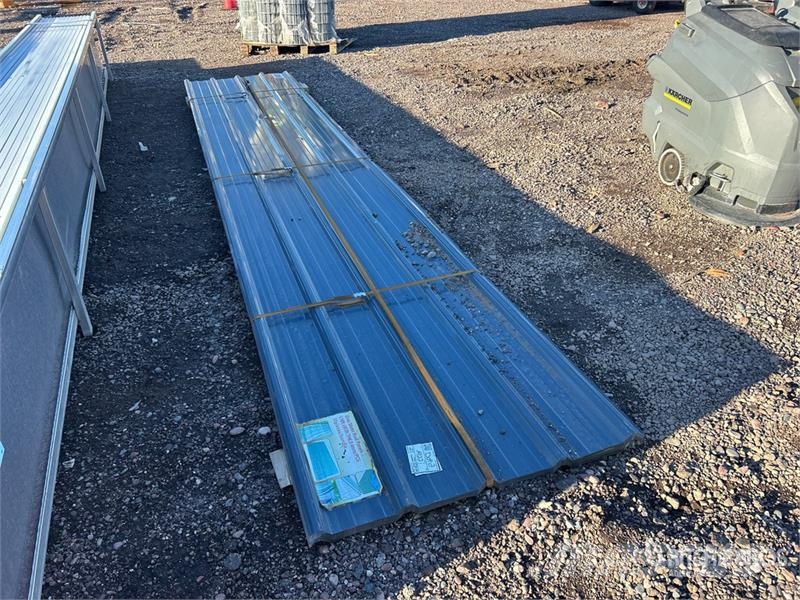  Quantity of (30) 16 ft x 3 ft Grey Metal Roof Pane Vitle, dvigala in gradbeni dvižni sistemi