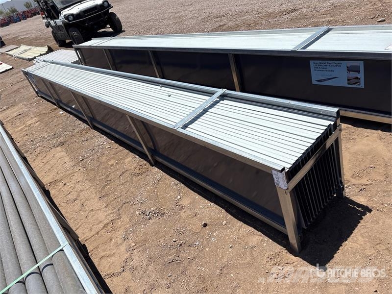 Quantity of (30) 20 ft x 17.7 in Grey Metal Roof P Vitle, dvigala in gradbeni dvižni sistemi