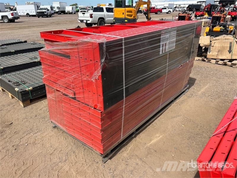 Quantity of (30) KJ K0208 Steel Frame Formwork Co Betoonivalmistamistarvikud