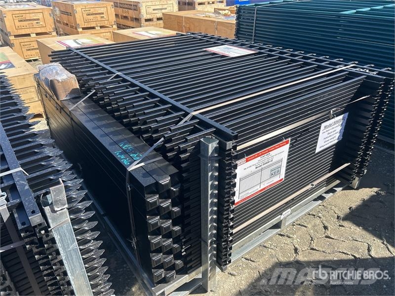  Quantity of (32)  SUNTOP S0608-32 8 ft x 6 ft Powd Fencing equipment