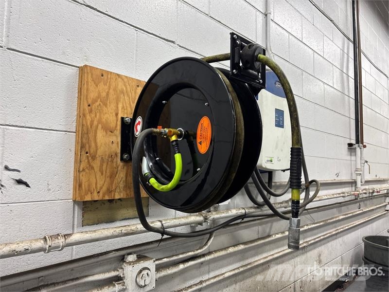  Quantity of (33) Air Hose Reels 其他组件