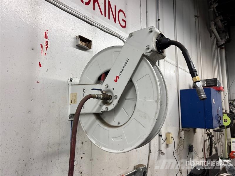  Quantity of (33) Air Hose Reels 其他组件