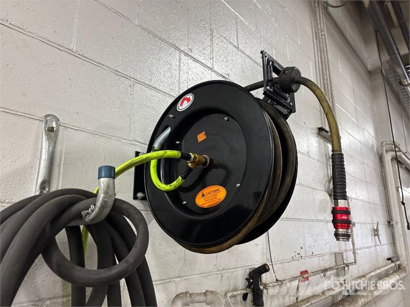  Quantity of (33) Air Hose Reels 其他组件