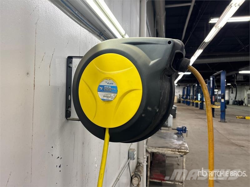  Quantity of (33) Air Hose Reels 其他组件