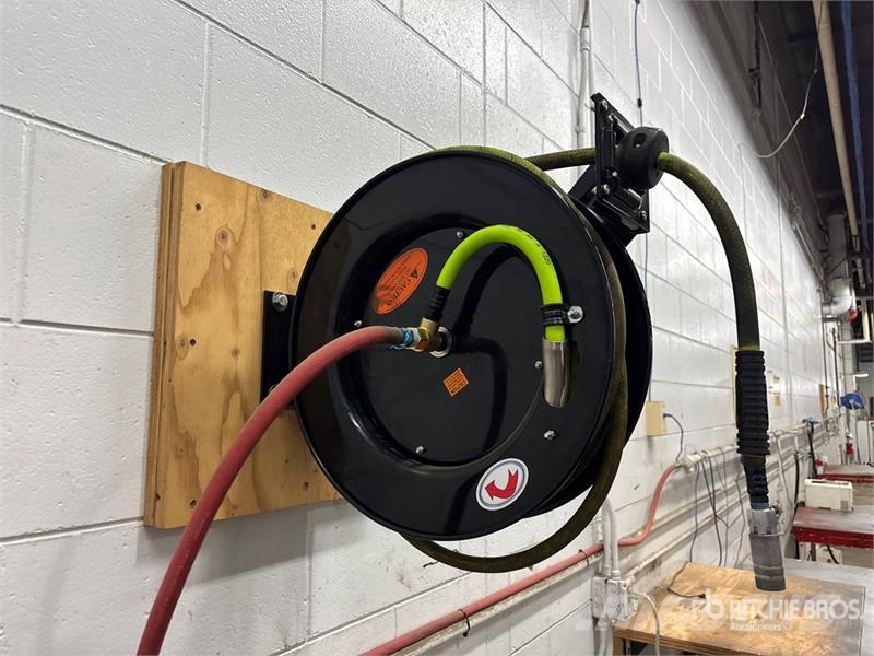  Quantity of (33) Air Hose Reels 其他组件