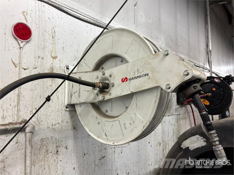  Quantity of (33) Air Hose Reels 其他组件
