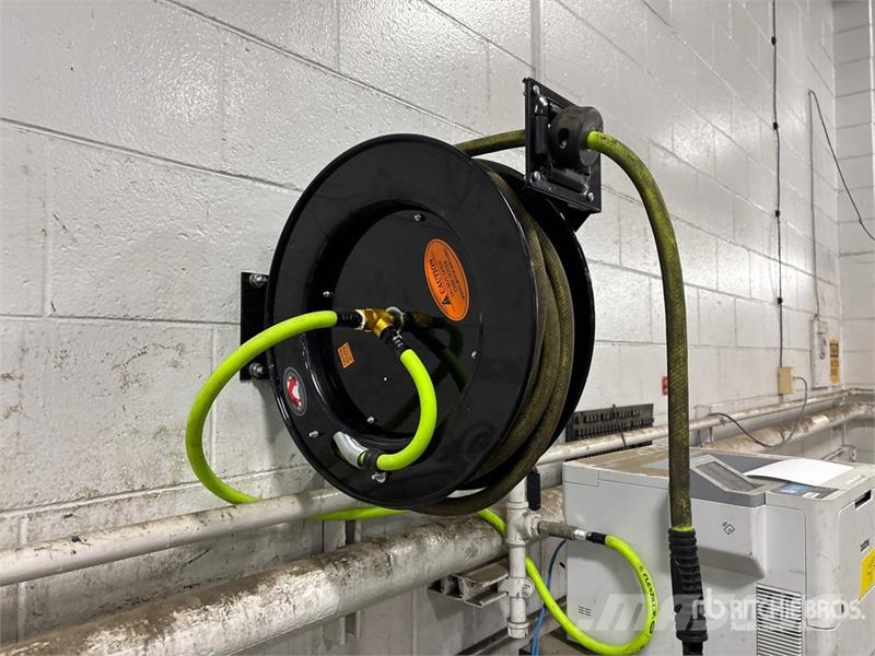  Quantity of (33) Air Hose Reels 其他组件