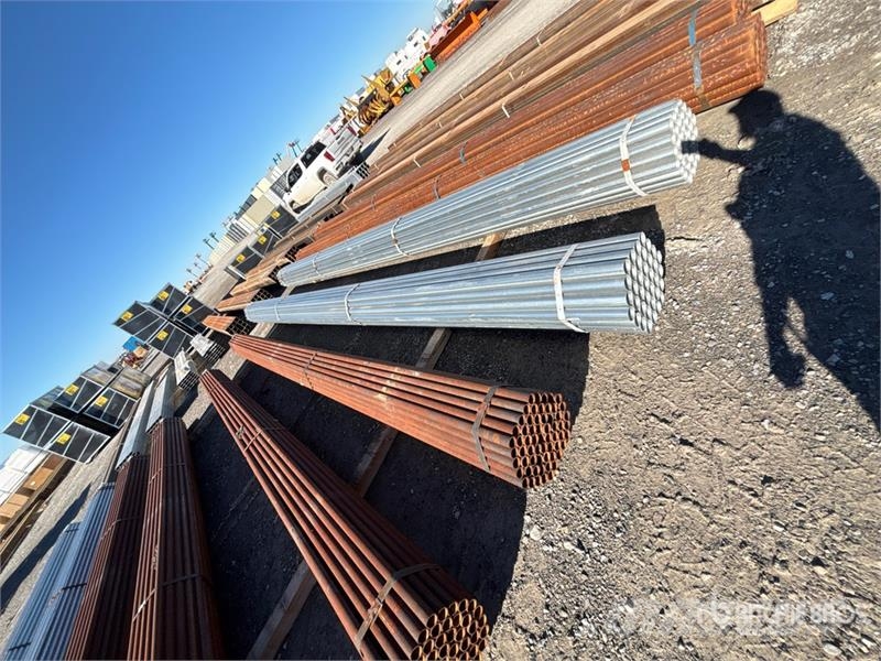  Quantity of (37) 2 3/8 od 288 in Pipe Vintsid, telfrid ja materjaliliftid