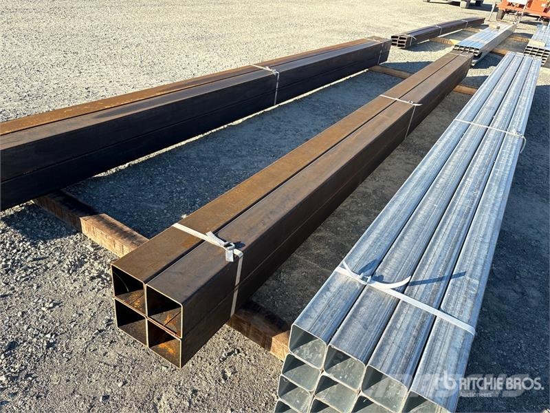 Quantity of (4) 6 in x 6 in x 20 ft Steel Square T Autres accessoires