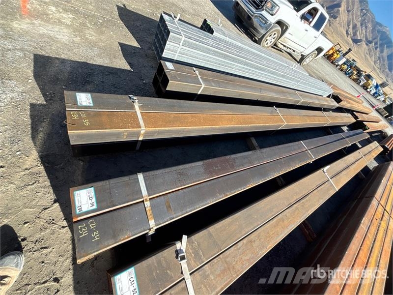  Quantity of (4) 6x6 sq 24' Square Tubing Drugi deli
