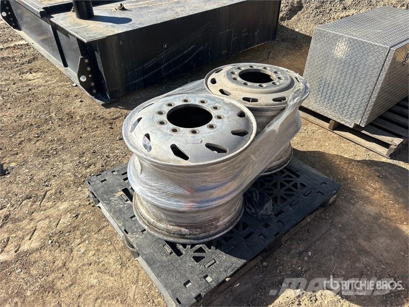  Quantity of (4) Aluminum Wheels Roti