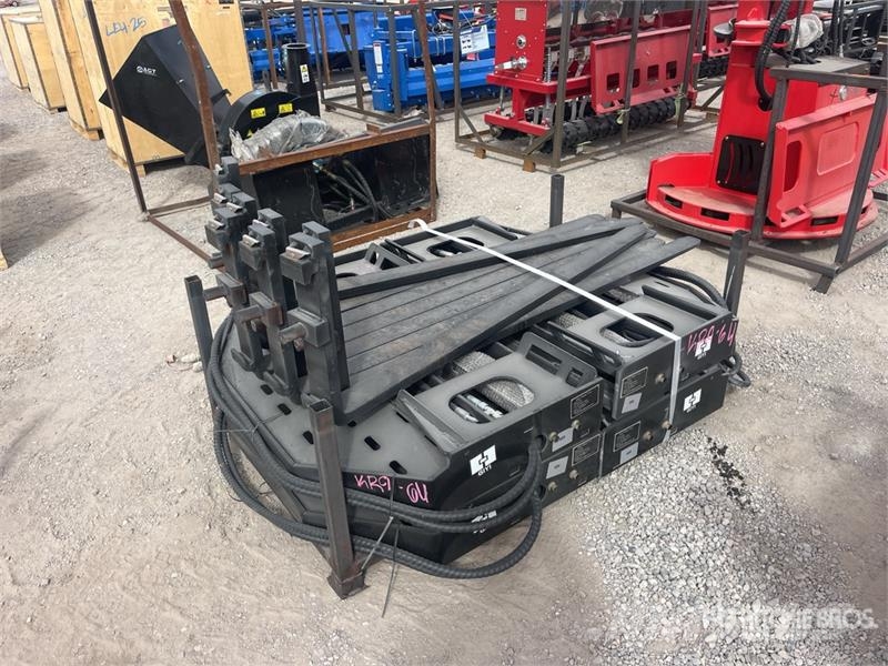 Quantity of (4) GIYI GY-SF60 60 in Skid Steer For Fourche