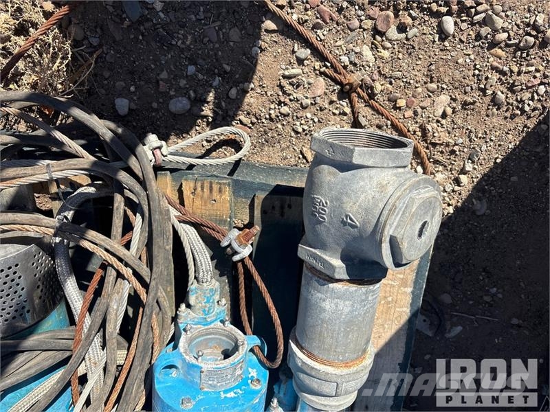 Quantity of (4) Mody Sump Pumps Outras máquinas agrícolas