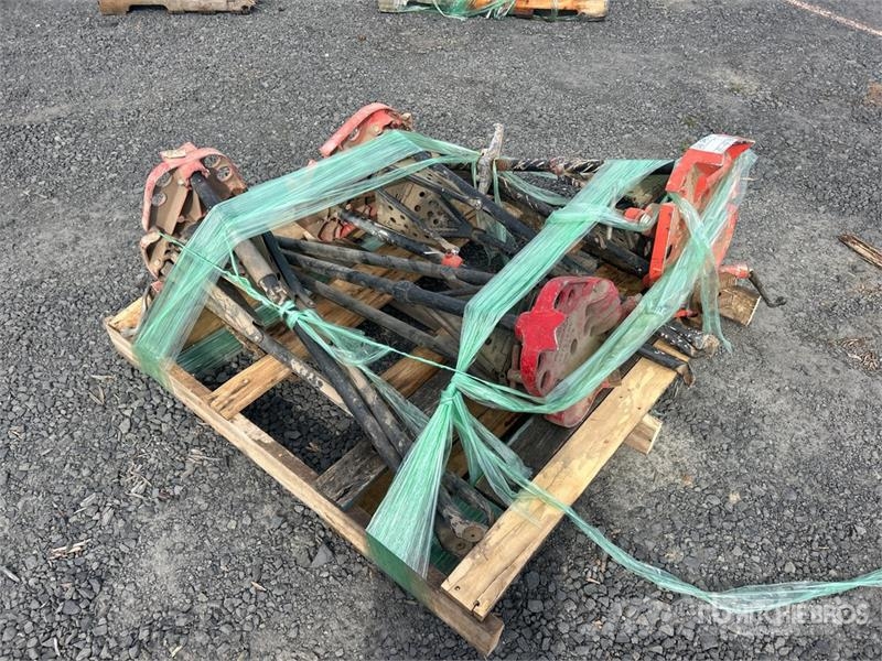 Quantity of (4) Pipe Stand Pipeline equipment
