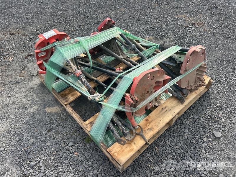 Quantity of (4) Pipe Stand Pipeline equipment