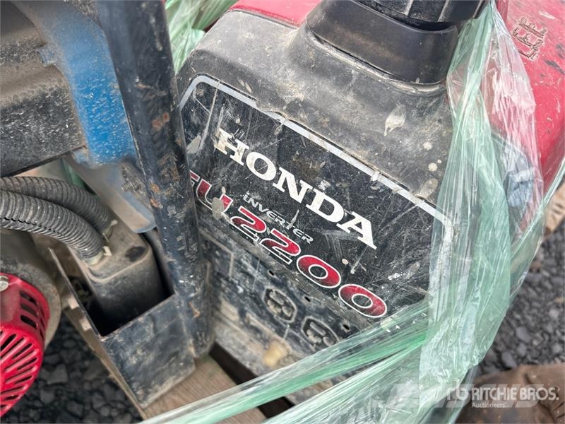 Quantity of (4) Portable Generator Set Ostali generatori
