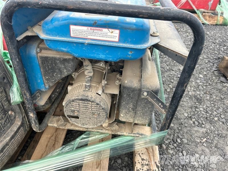 Quantity of (4) Portable Generator Set Ostali generatori