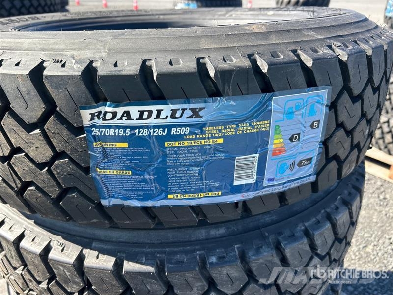  Quantity of (4) Roadlux 225/70R19.5 Tires (Unused) الإطارات والعجلات والحافات