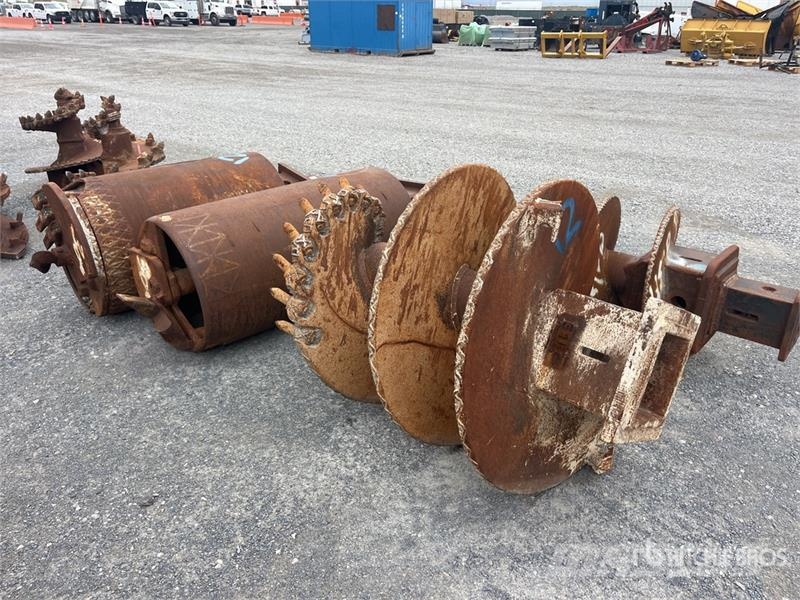 Quantity of (4) Rock Auger Attachment Olaj és Gáz fúró eszközök