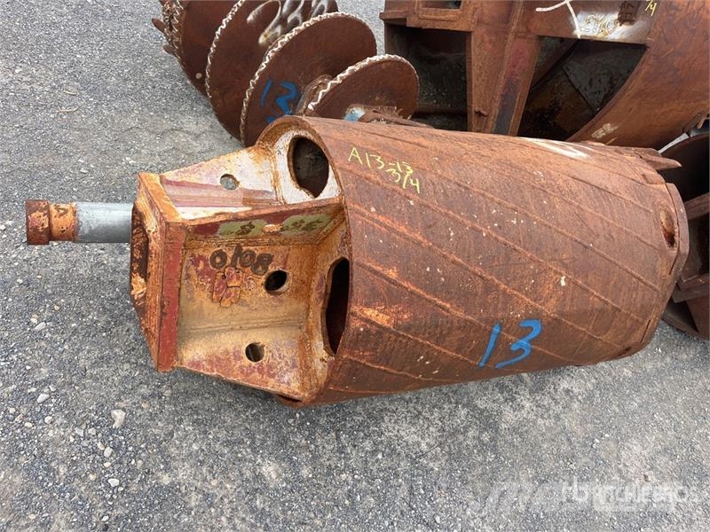 Quantity of (4) Rock Auger Attachment Olaj és Gáz fúró eszközök