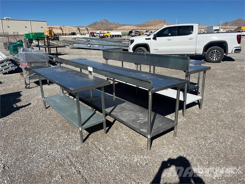 Quantity of (4) Tables 其他農業機械