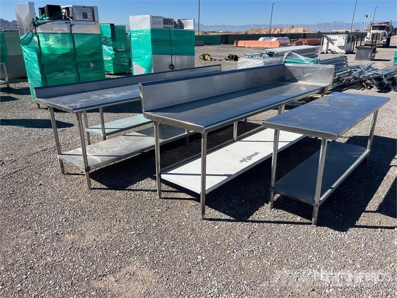 Quantity of (4) Tables 其他農業機械