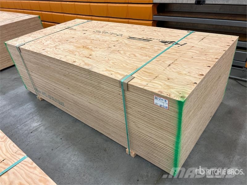 Quantity of (40) 3/4" 4x8 CSP/DFP No Stamp Plywood Andre komponenter